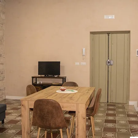 Holiday home Maison Stelas